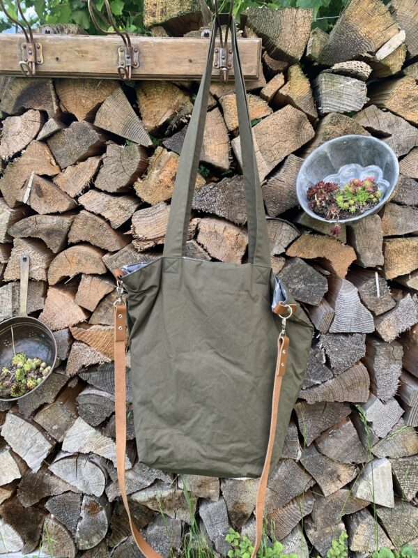 Tower-Bag dunkelgrün