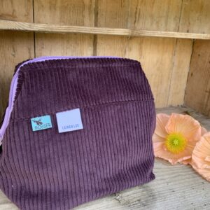 Bügel-Necessaire violett