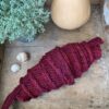 Gestrickter Schal weinrot – Bild 4