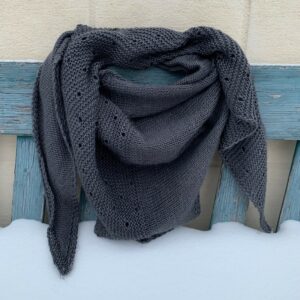 Gestricktes Dreiecks-Tuch