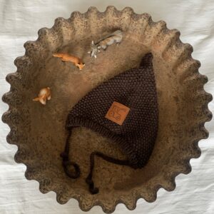 Zwergenmütze dunkelbraun mit Label